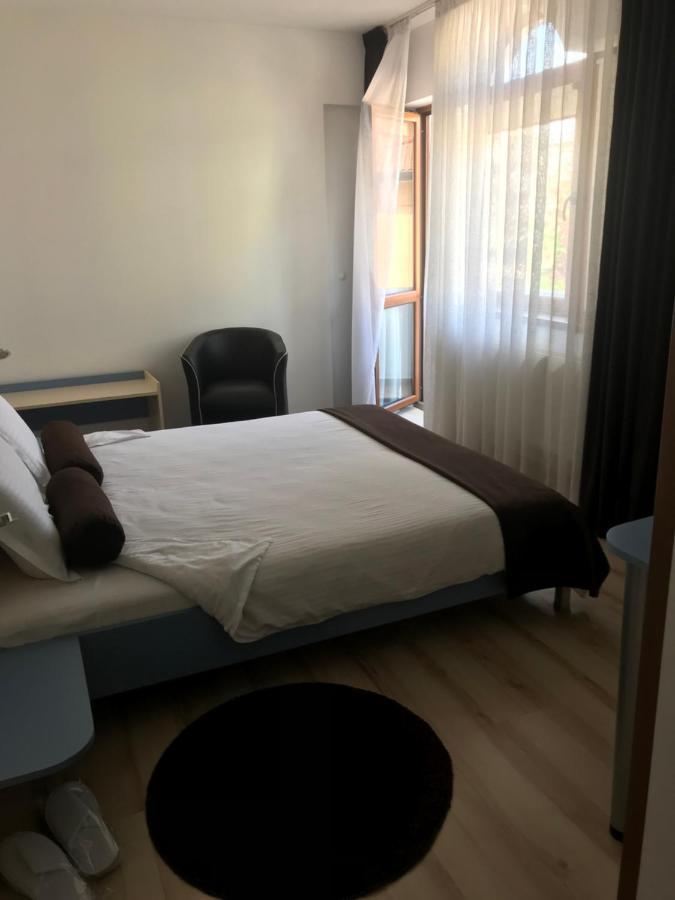 Hotel Gabrisa Razgrad Exteriör bild