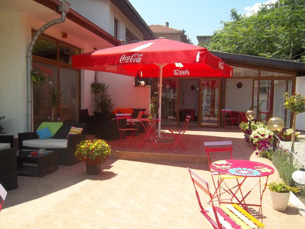 Hotel Gabrisa Razgrad Exteriör bild